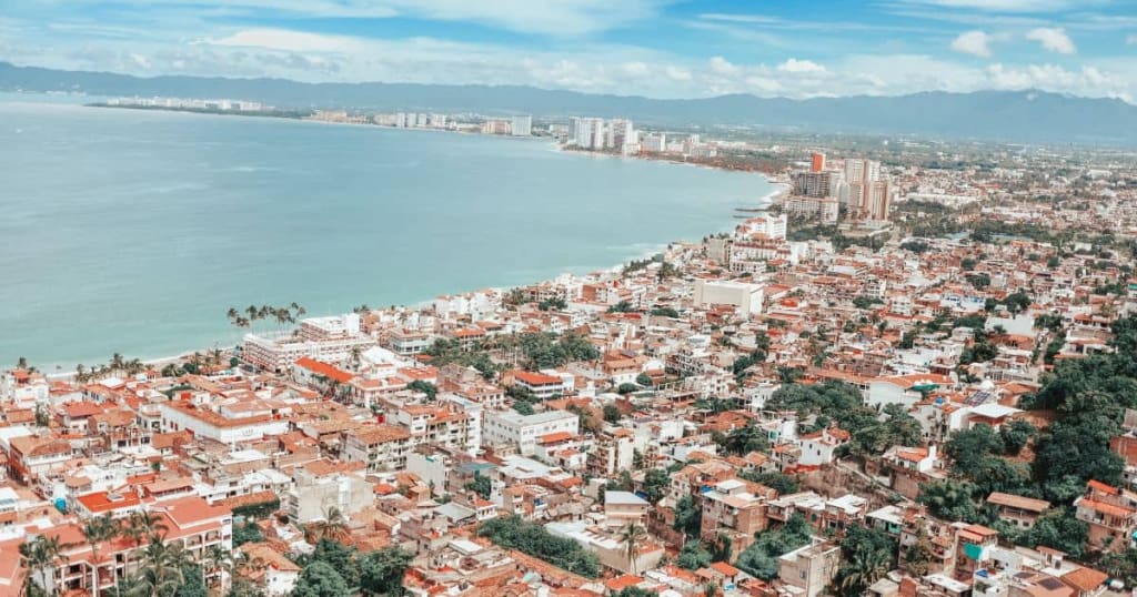 The Ultimate Guide Sifting Through Real Estate in Los Cabos and Mexico's Other Gems Puerto Vallarta